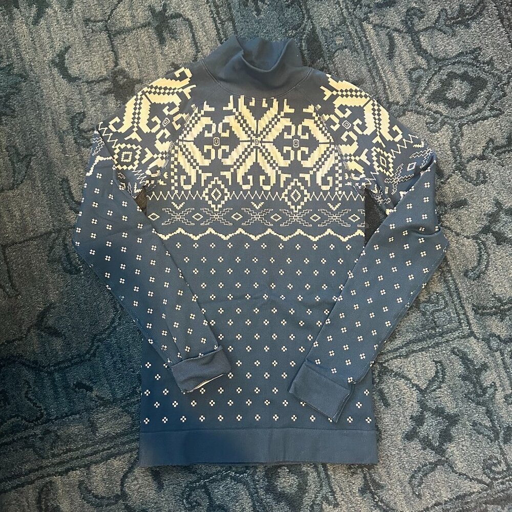 Sweaty Betty Blue and Cream Patterned Sweater